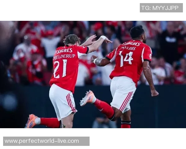 意甲激战本菲卡狂胜尤文图斯五球帽子戏法引发争议判罚风波